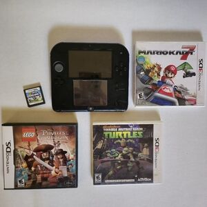 Nintendo 2DS and games bundle